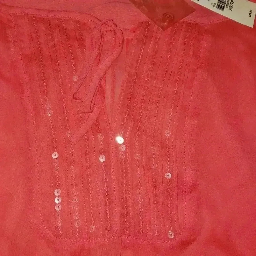♥Express see through top‎ - Picture 2 of 5